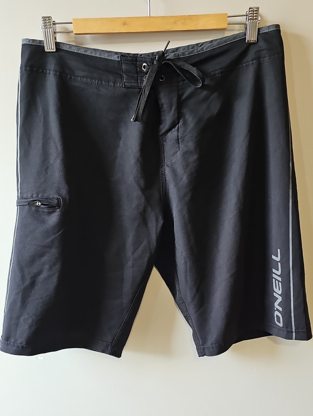 O'Neill Black Men's Board Shorts with Side Logo